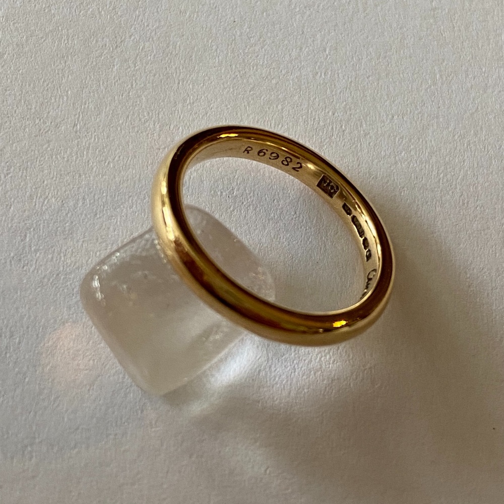 Cartier 1895 Collection 18K Yellow Wedding Band
